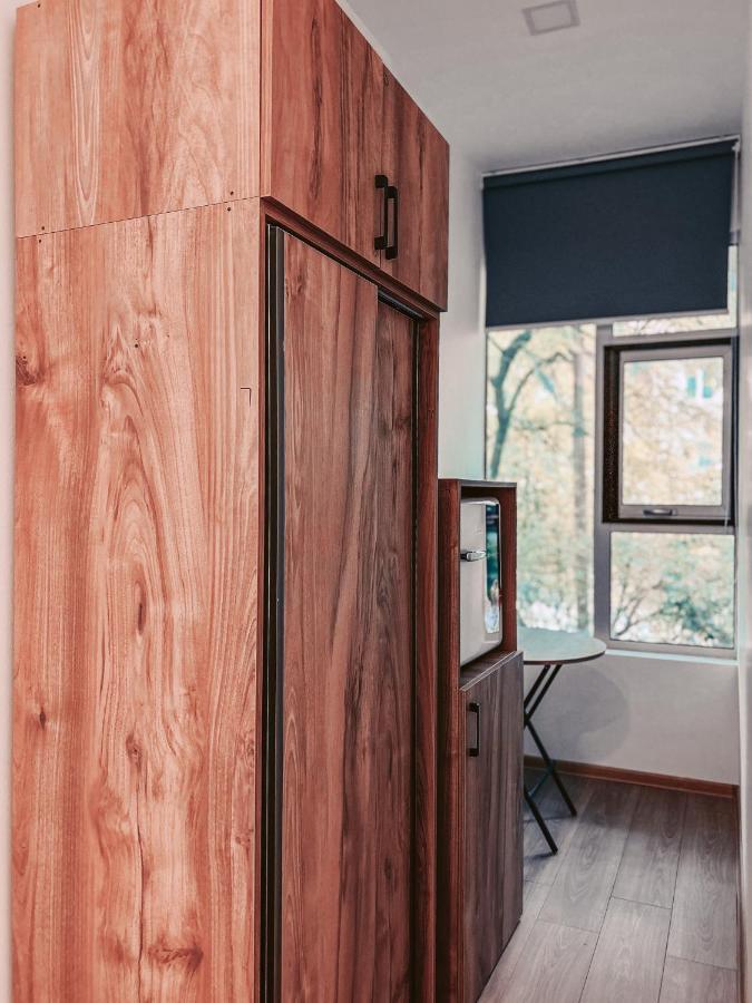 Apple Cozy Hotel Tbilisi Exterior photo